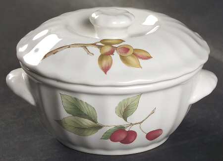 Belle Terre Individual Casserole & Lid
