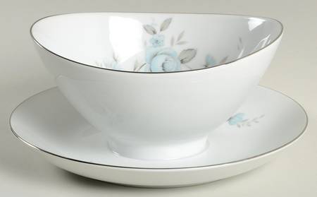Blue Rose Gravy Boat with Attached Underplate