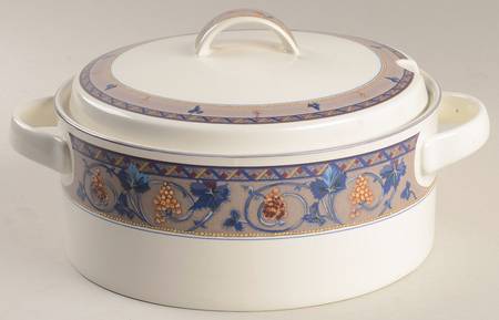 Bordeaux Tureen &  Lid