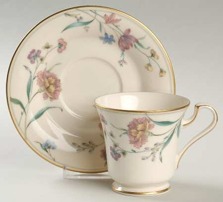 Carnation Garden Footed Cup & Saucer Set