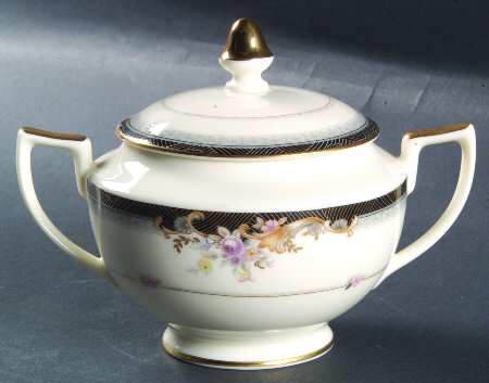 Castleview Sugar Bowl & Lid