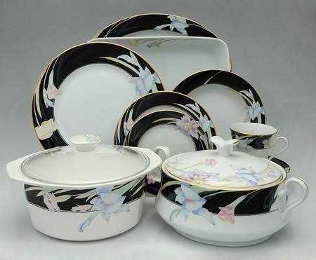 Charisma Black 54 Piece Estate Set