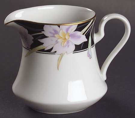 Charisma Black Creamer