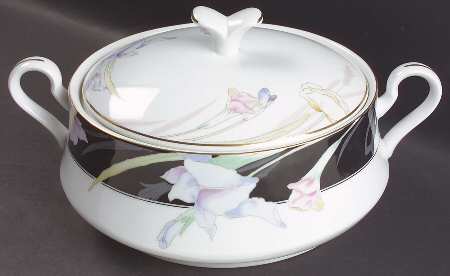 Charisma Black Oval Covered Vegetable