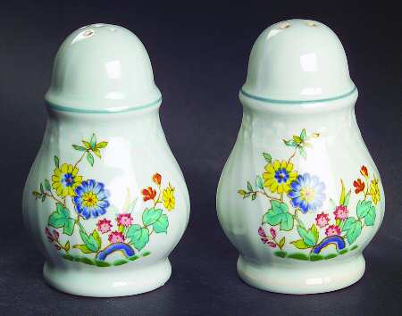 Chelsea Salt & Pepper Set