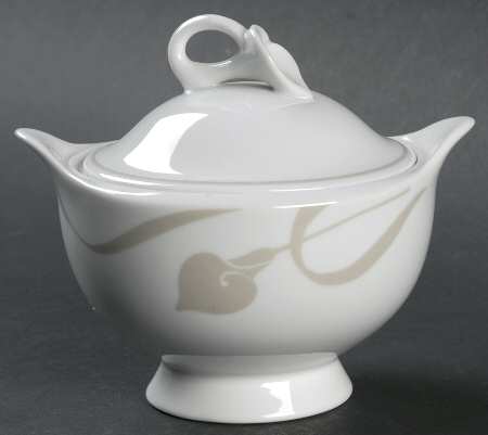 Classic Flair Beige Sugar Bowl & Lid