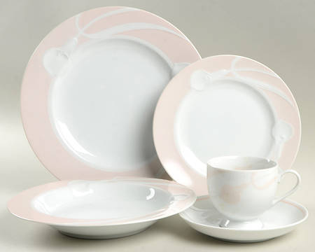 Classic Flair Peach 5 Piece Place Setting
