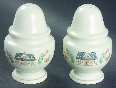 Country Lane Salt & Pepper Set