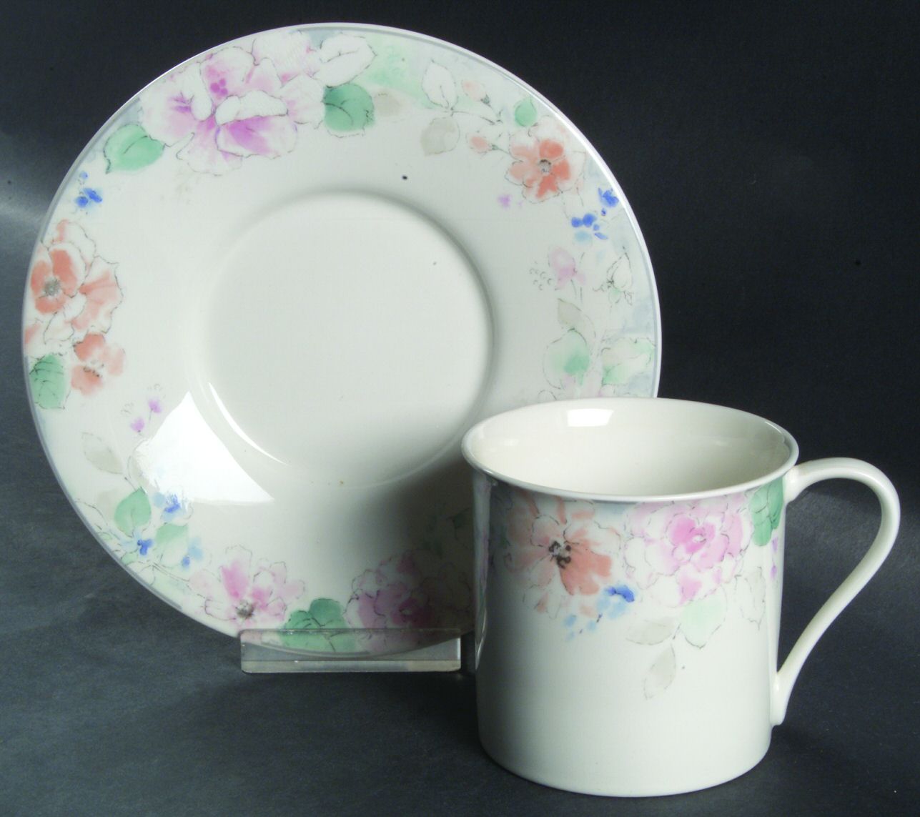 Corsage (CAK03, Maxima) Flat Cup & Saucer Set by Mikasa