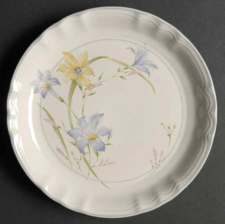 Cynthia Salad Plate