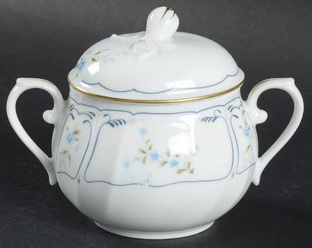 Dorchester Sugar Bowl & Lid
