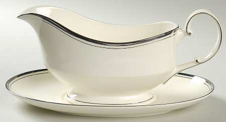 Elite Gravy Boat & Underplate