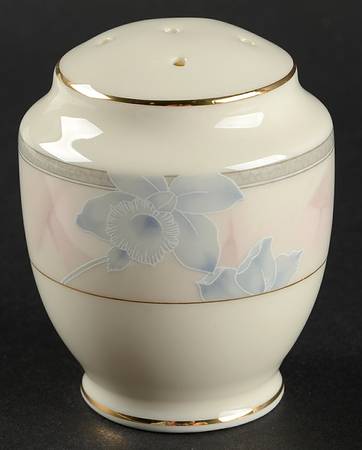 Floral Blush Pepper Shaker