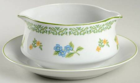 Flower Show Gravy Boat with Attached Underplate