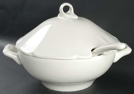 French Countryside Tureen & Lid w/Ladle