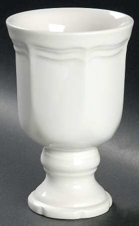 French Countryside 1o Oz China Goblet