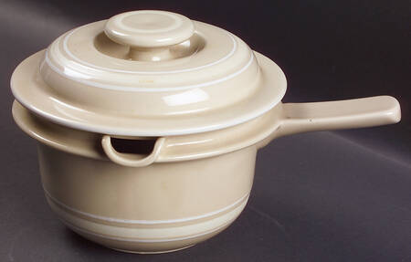 Free Spirit Gravy Boat & Lid