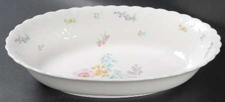 Gentle Breeze 10" Oval Vegetable Bowl