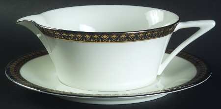 Gold Chain Gravy Boat & Underplate