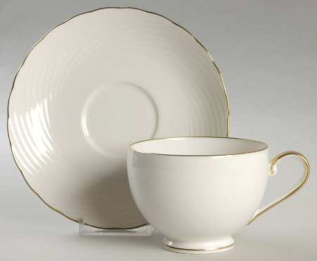 Gold Crest Footed Cup & Saucer Set