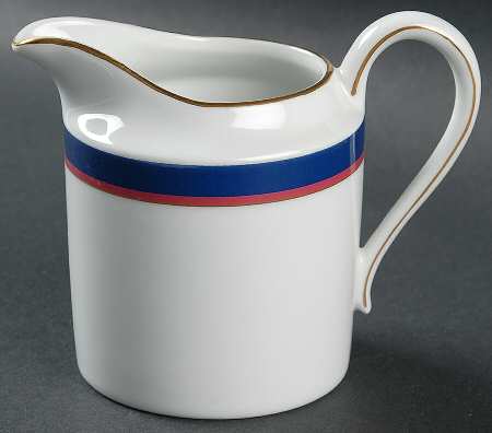 Grandeur Blue Creamer