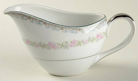Greenbriar Creamer