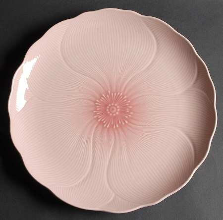 Hibiscus Pale Pink 12" Chop Plate (Round Platter)
