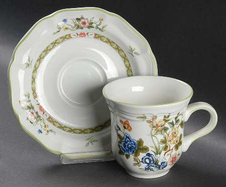Imari Bouquet Flat Cup & Saucer Set