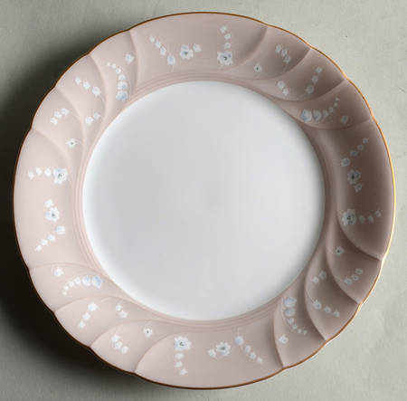 Lily of The Valley Salad Plate