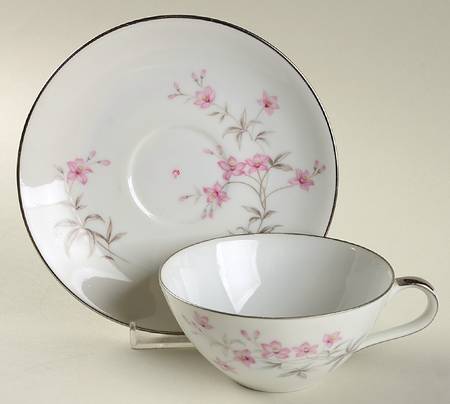 Marietta Bloom Flat Cup & Saucer Set