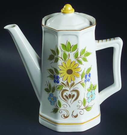 Majolica Coffee Pot & Lid by Mikasa