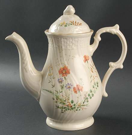 Margaux Coffee Pot & Lid