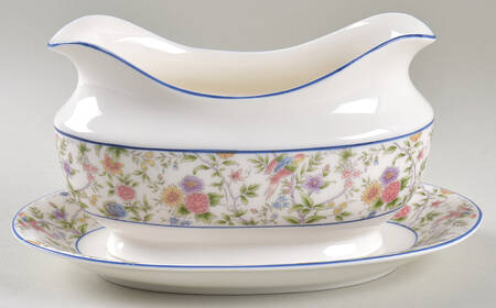 Marlboro Gravy Boat & Underplate