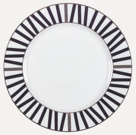 Marquee Black by Mikasa