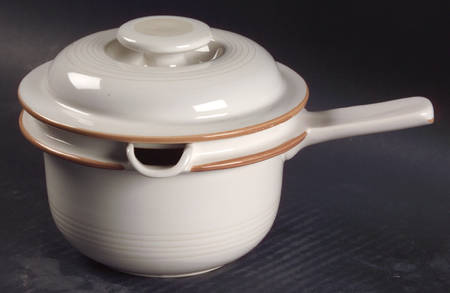 Moon Beams Gravy Boat & Lid