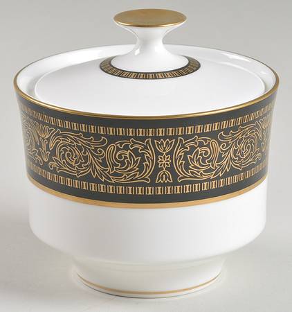 Mount Holyoke Mini Sugar Bowl & Lid