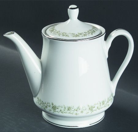 Montclair Teapot & Lid