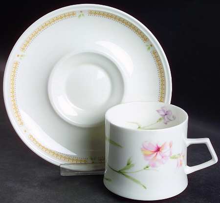 Nature's Garden Flat Cup & Saucer Set