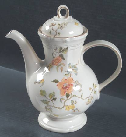 Olde Tapestry Coffee Pot & Lid