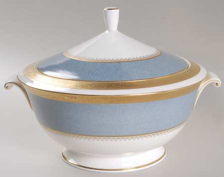 Palatial Sky Round Covered Vegetable