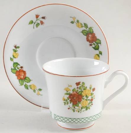 Pavillion Footed Cup & Saucer Set