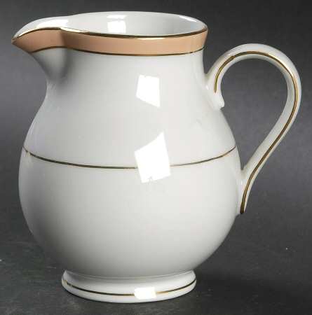 Pearl Peach Creamer