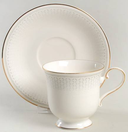Piedmont Footed Cup & Saucer Set