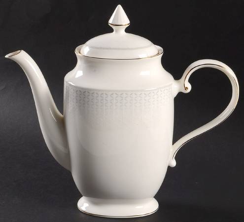 Piedmont Coffee Pot & Lid