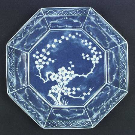 Plum Blossom by Mikasa
