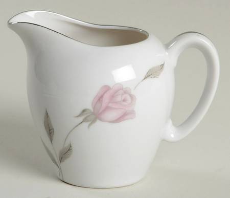 Primrose Mini Creamer