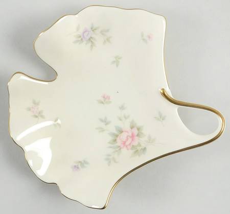 Remembrance Leaf Shaped Dish