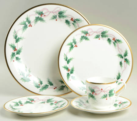 Ribbon Holly 5 Piece Place Setting