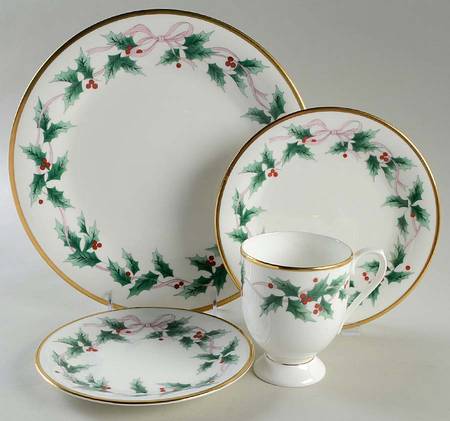 Ribbon Holly 4 Piece Place Setting by Mikasa