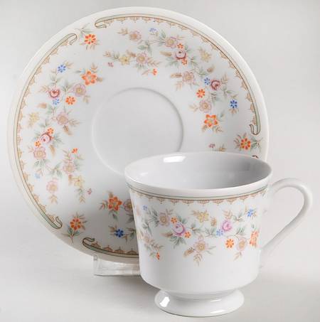 Rosamond Footed Cup & Saucer Set